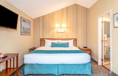 West Yarmouth Hotel | Cape Codder for 2, Green Harbor Resort, Kids Klub, Sun Terrace