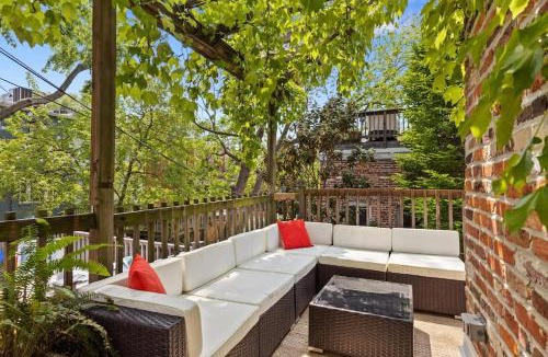 Stanton Park House | Capitol Hill Homestay Convenient to H St