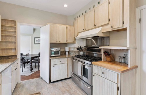 St. Simons Island House | Captain's Quarters - Deep Water dock