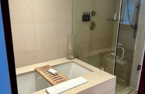 North Beach Hotel | Carillon Luxury 2BR Beach + Spa Access No Resort Fees
