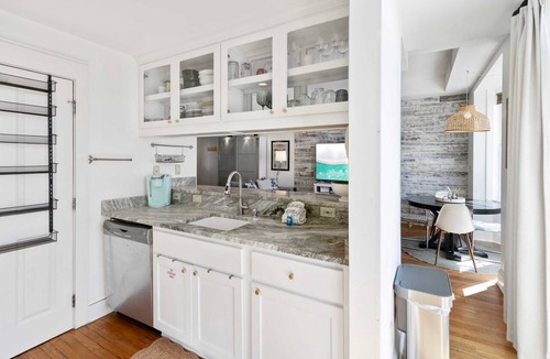 Sunnyside Condo | Carillon Market 305 | Renovated Gulf-Front Escape