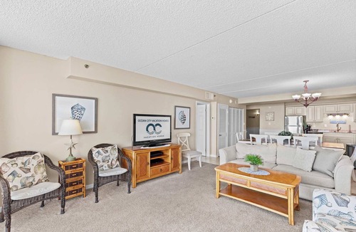 North Ocean City Condo | Carousel 2202 | Pools, Ice Rink, Arcade, Gym!