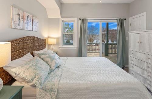 Bermuda Bay House | CC302E - Emerald Shores