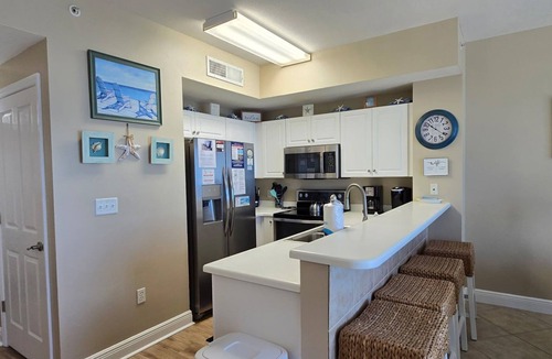 Miramar Beach Condo | Celadon 604𓇼 Steller𓇼Gulf-Front𓇼Beach Chairs𓇼Parking Inc 𓇼 1 Bd. with bunks