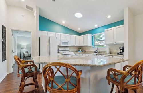 Lynnhaven Cottage | Centrally Located Corner Home Near Lake Sumter