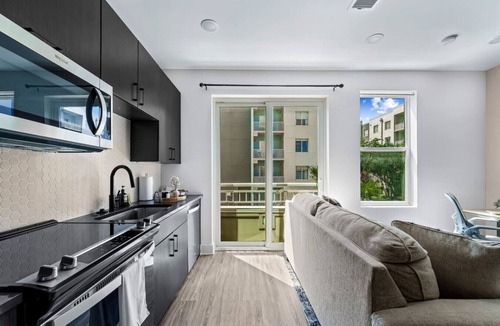 Channel District Apartment | Channelside: Workers Paradise| Near Everything