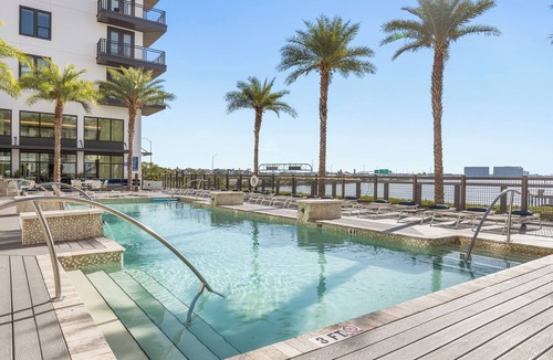 Rocky Point Apartment | Charming 1-bedroom apartment in tranquil Tampa with WiFi, fitness room