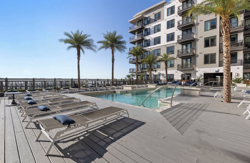 Rocky Point Apartment | Charming 1-bedroom apartment in tranquil Tampa with WiFi, fitness room