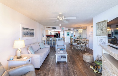 Bel Air Condo | Charming 2-bedroom condo in beautiful Panama City Beach, FL. Will complete soon