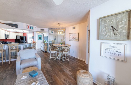 Bel Air Condo | Charming 2-bedroom condo in beautiful Panama City Beach, FL. Will complete soon