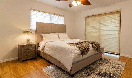 Citrus Isles House | Charming 2BR Waterfront House
