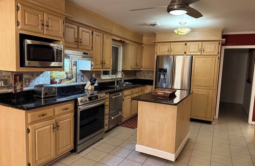 Hampton House | Charming 3-Bedroom Home with Private In-Ground Pool Oasis in Hampton, VA