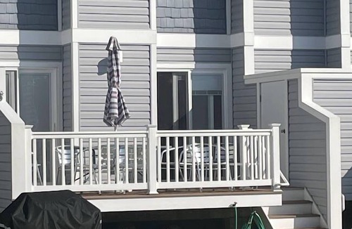 Bethany Beach House | Charming 4BR Canal front Townhouse with Kayaks & Easy Beach Access–Hidden Harbor
