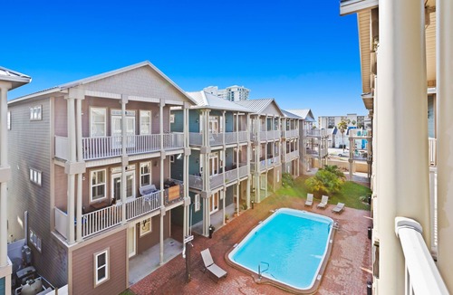 Crescent Beach House | Charming beach escape w/a shared pool, free WiFi, washer/dryer, & central A/C