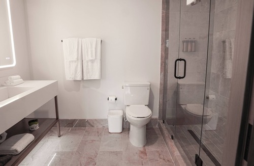 Central Beach Hotel | Charming Boutique hotel with Luxury Amenities steps from Beach. Breakfast Inc.