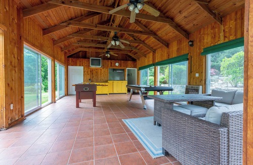 Watertown House | Charming Countryside Retreat w/Pool & Theater