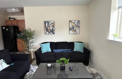 Rockville Apartment | Charming Cozy Stay in Rockville - Perfect for a getaway
