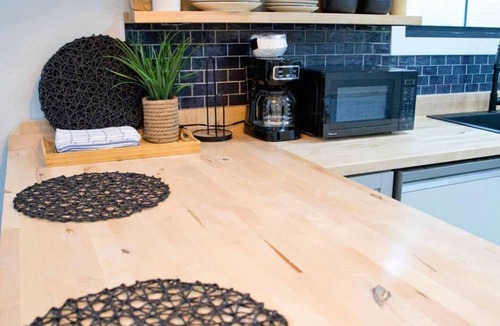 Appleton Apartment | Charming Duplex Retreat in the Heart of Appleton