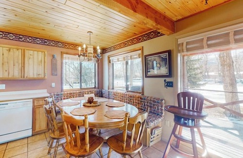 South Fork Cabin | Charming riverfront cabin with mountain view, firepit, washer/dryer & grill