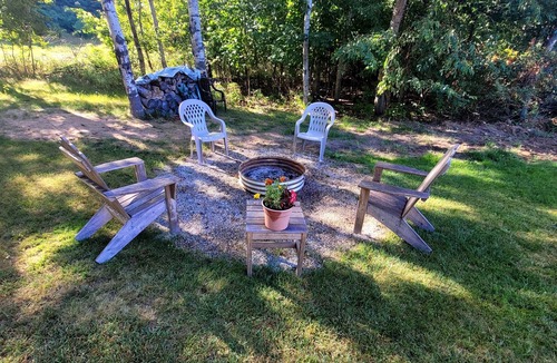 Rapid City House | Charming Torch Lake 3-bedroom 1 bath one floor Cabin