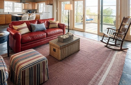 Swansboro Cottage | Charming White Oak River Cottage, Private Dock Fishing - Near Downtown Swansboro