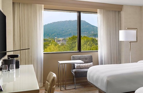 Downtown Chattanooga Hotel | Chattanooga Marriott Downtown