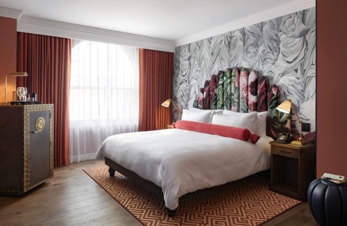 Chinatown Hotel | Chic Capitol Stay | 4 Units | Free WiFi | Close to White House