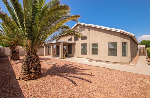 South Mountain House | Chic & Spacious Retreat with Panoramic Mountain Views!