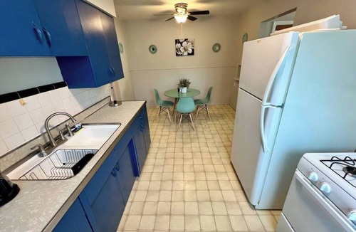 Westwood Apartment | Cincy Furnished Stays Joyful King 1 Bed Apartment