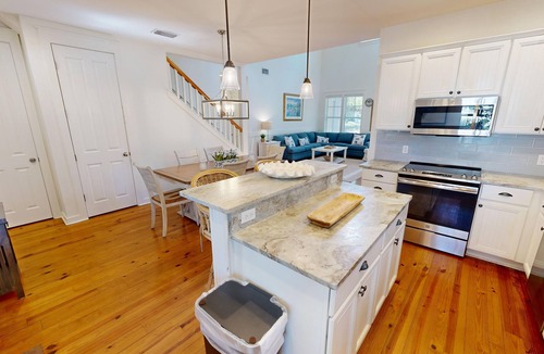 Laurel Grove House | Cindie's Song 3 Bedroom Home