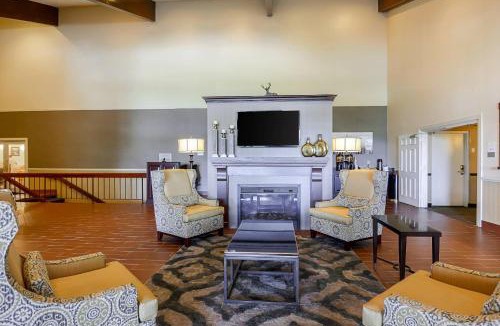 Halltown Hotel | Clarion Inn Harpers Ferry-Charles Town