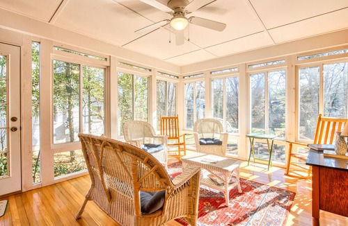 Lake Junaluska House | Classic home with WiFi, a full kitchen, central A/C, pool