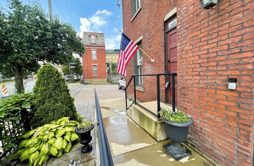 East Allegheny House | Classic Pgh elegance in the heart of the city. All-suites home. Sleeps 14.