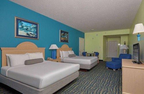 West Panama City Beach Hotel | Classic QQ | Palmetto | Gulf Views | Steps to the Sand