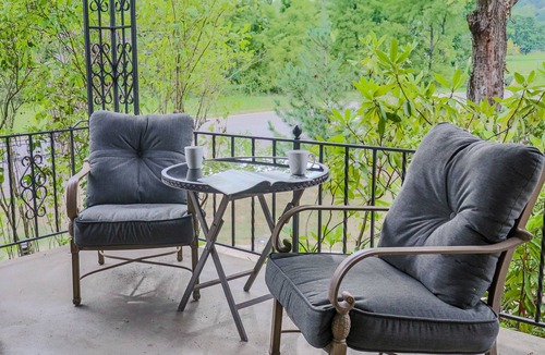 Logan Hotel | Classy, luxurious, private king suite, a perfect retreat