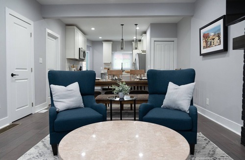 South Side Slopes House | Clean and comfortable 3BR home in the South Side neighborhood