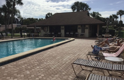 Trailer Estates Condo | Close To Anna Maria Island, Beaches. On IMG Golf Course. Short Drive To Sarasota