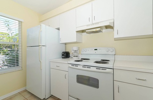 Park East Villa | Close to Beaches, Downtown, everything Sarasota