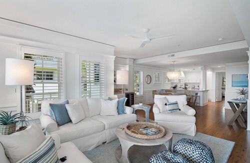 Gulf District Condo | CLOSEST Gulffront LUXURY with access Private BEACH &CLUB! Reserve now for Fall.
