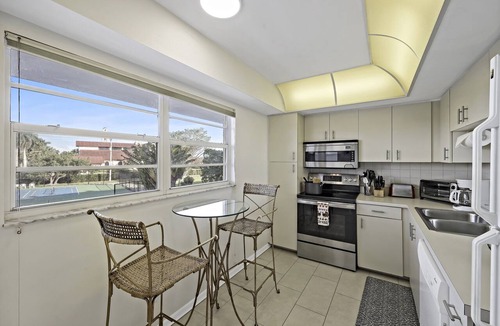 Marco Island Condo | Coastal Style Condo | Pool, Spa & Steps to Beach