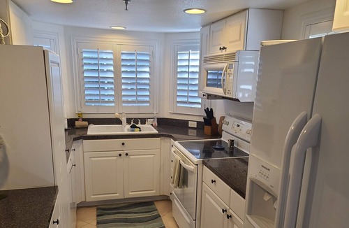 Lutz Condo | Coco's Getaway