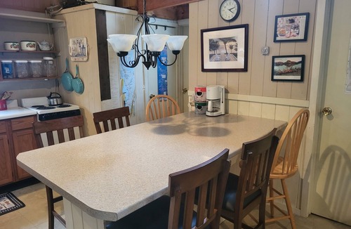 Malletts Bay House | Colchester Vermont. Quiet 3 BR Lake Champlain cottage. Near bike path. Sleeps 6