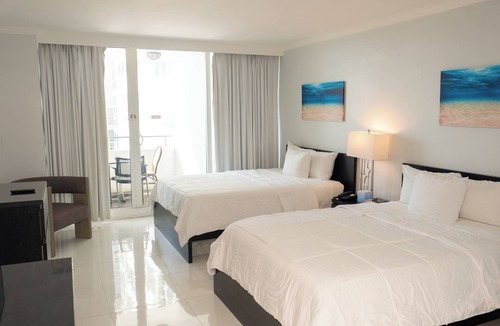Galt Mile Resort | Come Create Memories w/Fun-filled Adventures at this Paradise! Outdoor Pool!