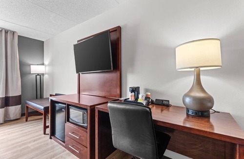 Sudley Hotel | Comfort Suites Manassas Battlefield Park