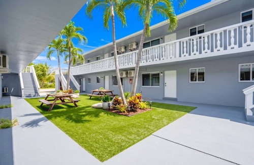 Poinciana Park Apartment | Comfortable 2BR Near Beach & Cruise Port