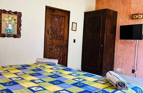 Tequesquitengo Hotel | Comfortable room for 2-3 people. Breakfast included