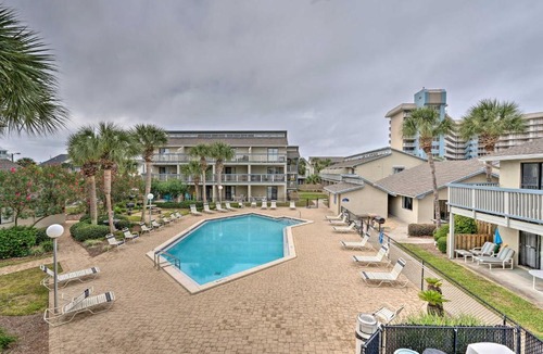 Holiday Beach House | Convenient PCB Condo w/Pool Access: Walk to Beach