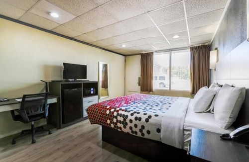 Wytheville Hotel | Convenient Southwest Virginia Stay Near I-81 & I-52| Parking Included