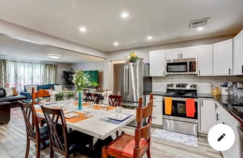 Campbelltown House | conveniently located home is perfect for families and friends.
