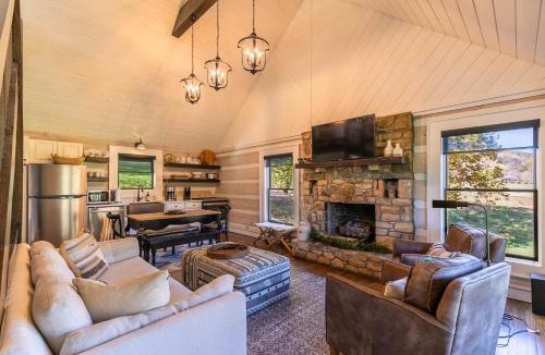 Vilas House | Copper Cabin - modern cabin along Cove Creek hot tub fire pit